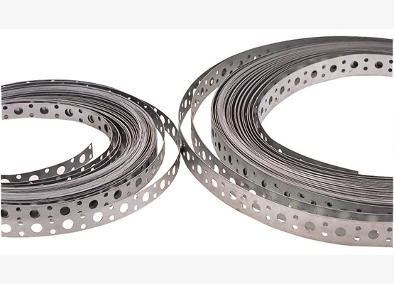 Fita perfuradora em aço - Produto